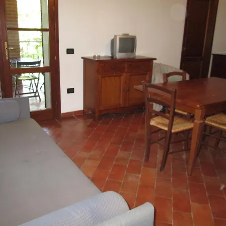 Fattoria La Steccaia Alloggio per agriturismo *